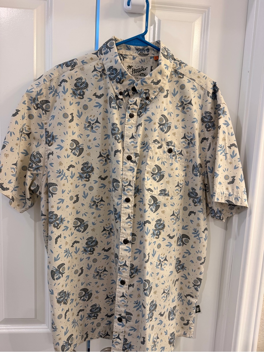 Lot of 3 XLHowler Brothers Short-Sleeve Button-Down Shirt Trio in Blue and Cream - Picture 2 of 4